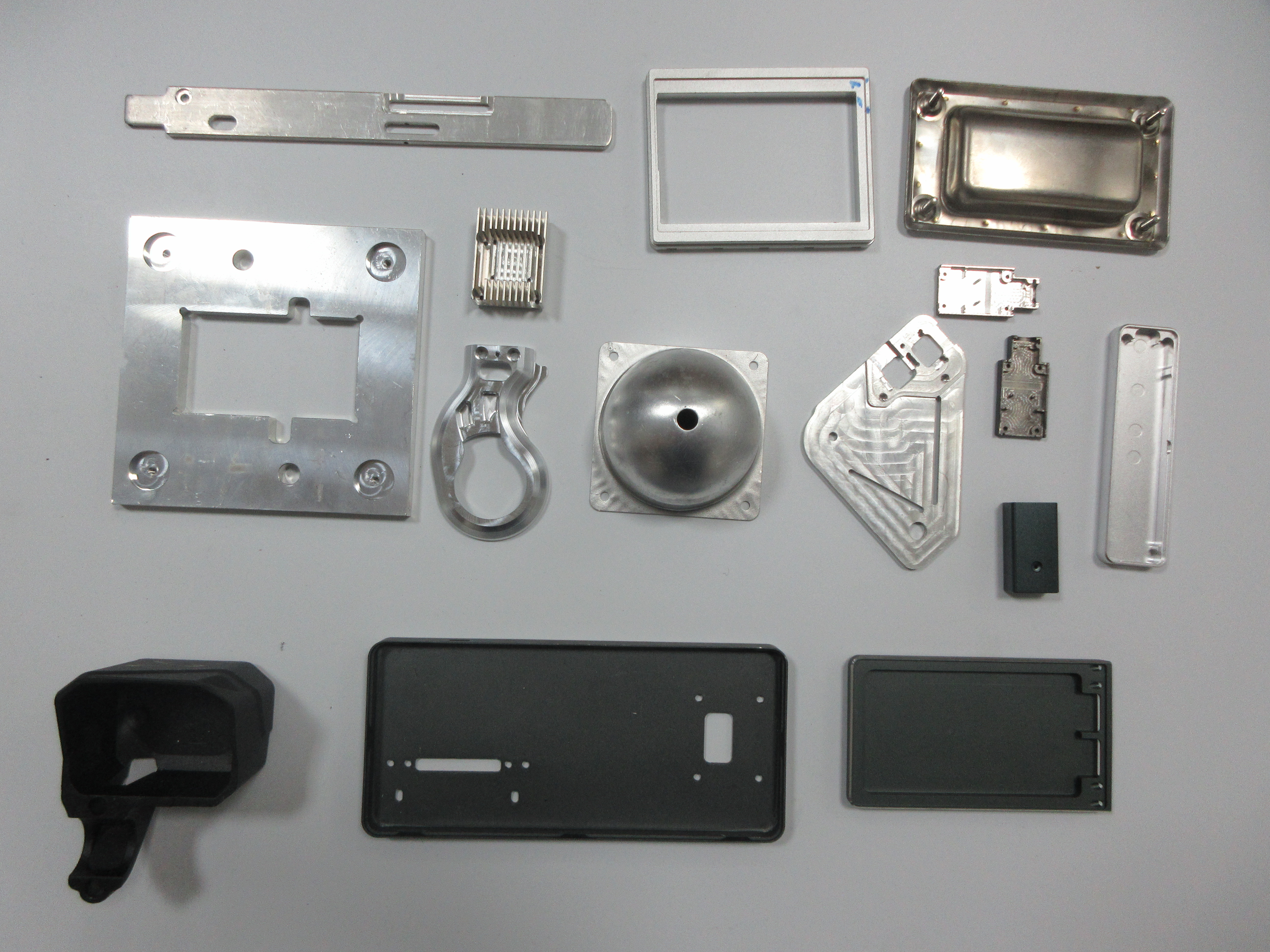 五金沖壓件廠家：探索新型合金，引領輕量化潮流