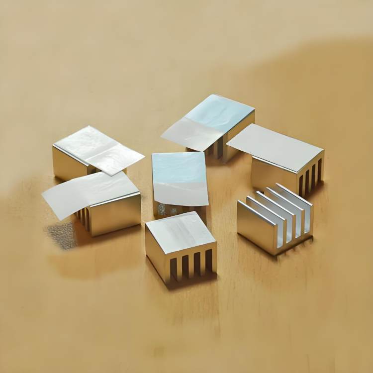 五金沖壓加工的“三板斧”：沖裁、彎曲、拉伸的工藝密碼